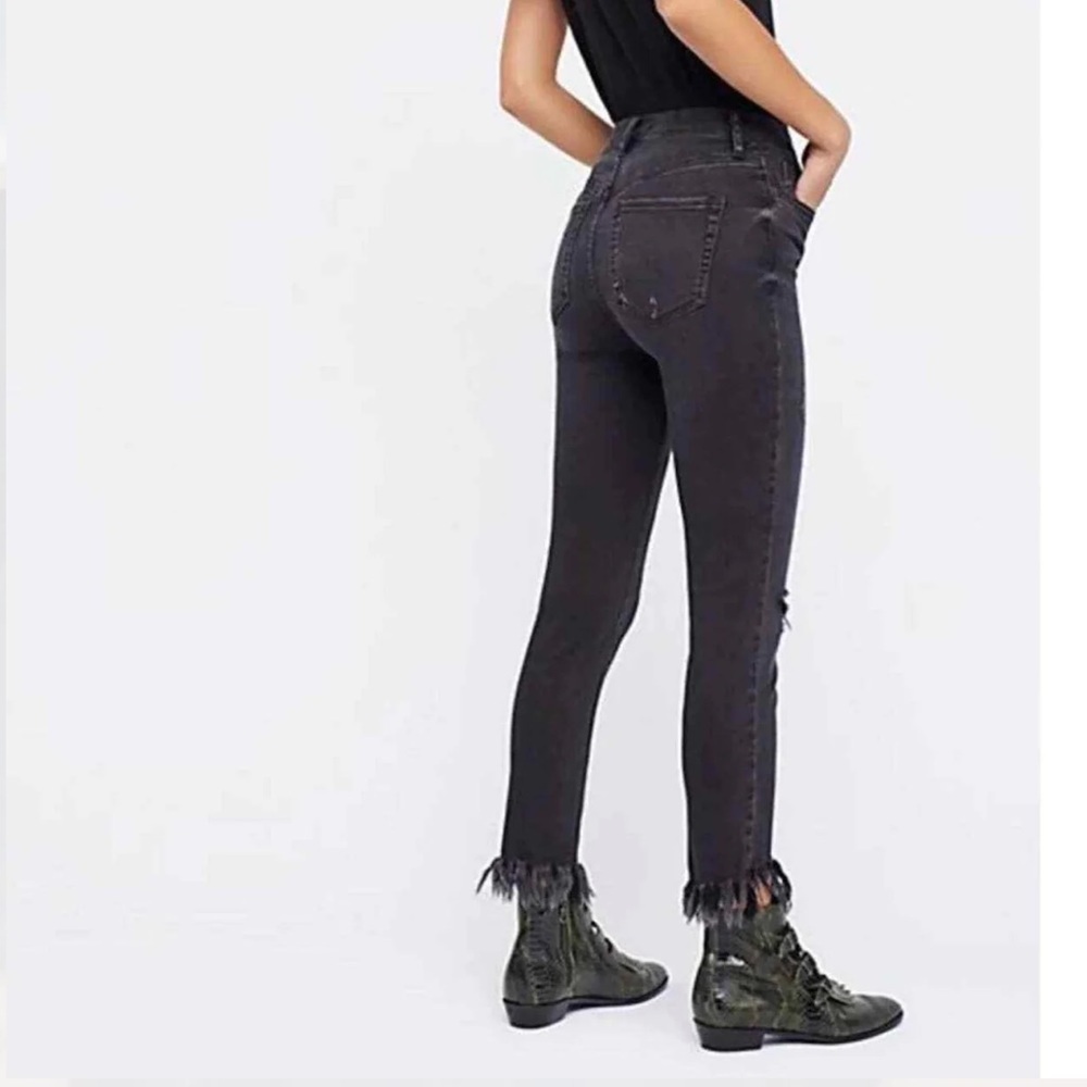 Free People - Picture 3 of 3